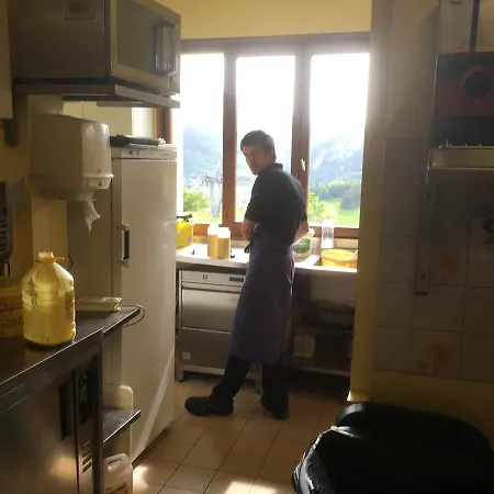 Les Skieurs Hotel 2*