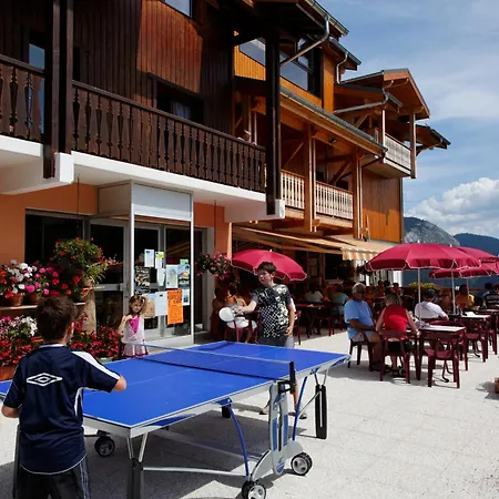 Hotel Les Skieurs 2*